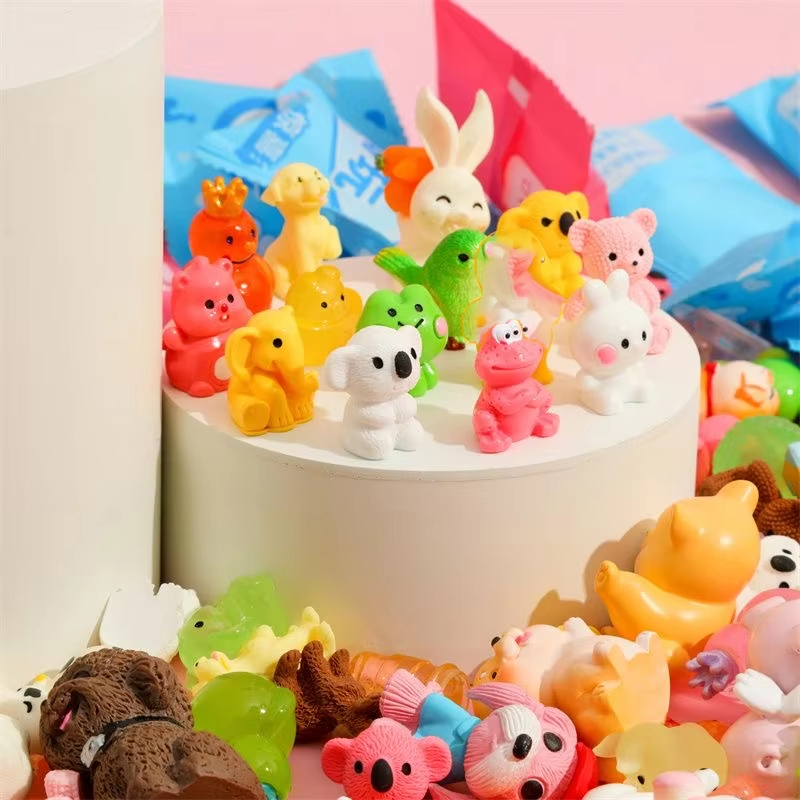 40 Pieces/Set Random Cartoon B - đánh giá và giá Resin Art Case